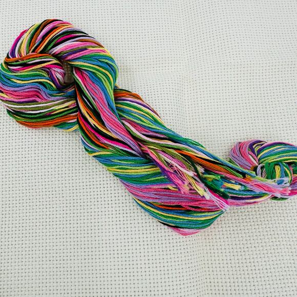 Vintage Erica Wilson Nantucket Wildflowers in CROSS STITCH Kit 14" x 14" Pillow - Picture 3 of 9